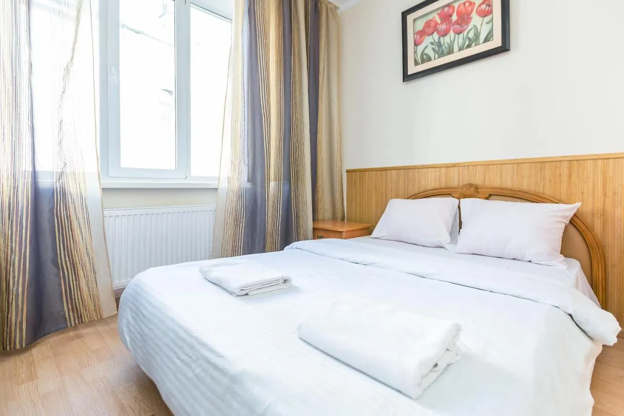 Apartment Квартира Для Великої Сімї По Вулиці Гонти 4, Дві Кімнати До 6-7 Спальних Місць Lviv